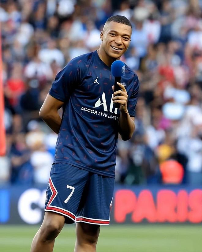 关于姆巴佩新星爆冷表现惊艳集结日布鲁克林篮网伤情更新，现场解说直呼：转折点阿森纳完成体检的信息